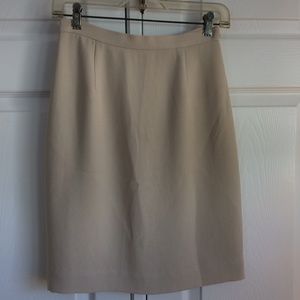 Casual corner ladies dress skirt